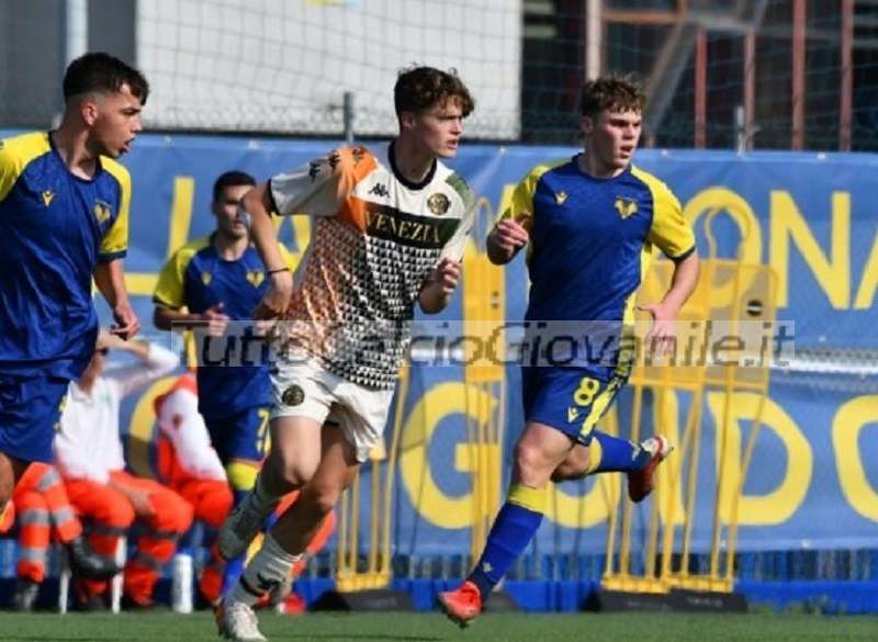 UNDER 17 A-B – Squadre ai play off? Ancora 4 in corsa per 2 posti…