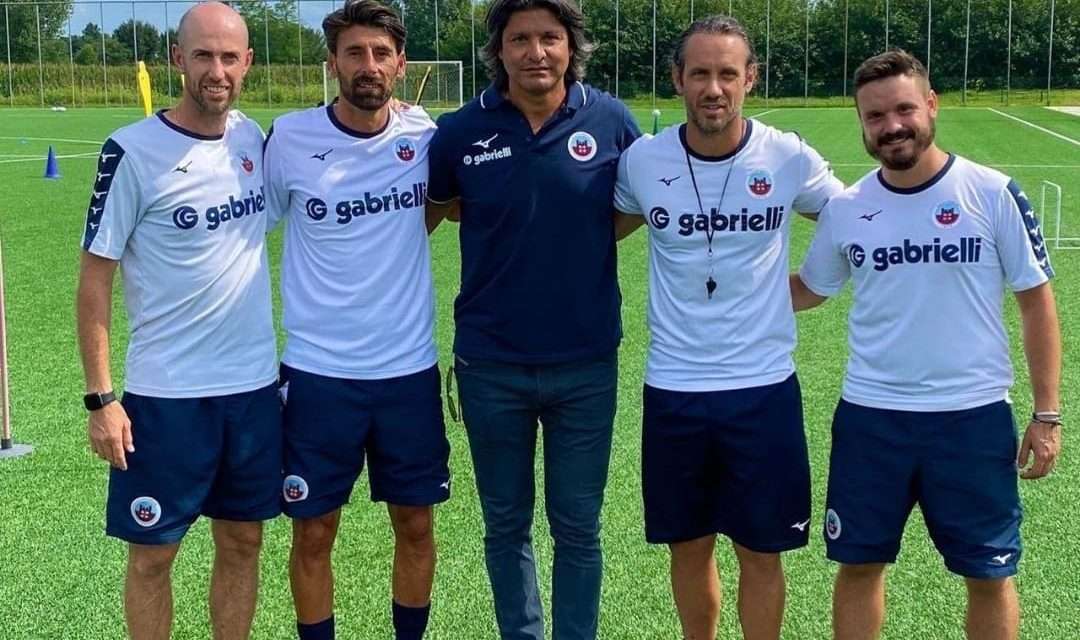 PALERMO – Idea “romantica” per il settore giovanile?