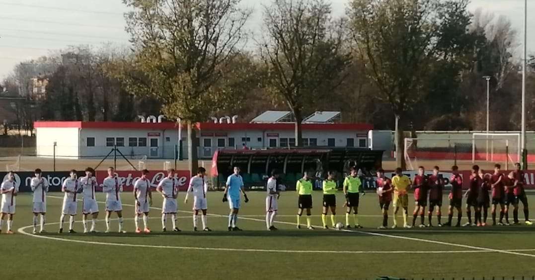 UNDER 16 A-B – GARA RICCA DI GOL TRA MONZA E GENOA