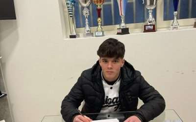 TURRIS – (Foto firma): un centrocampista dal Napoli