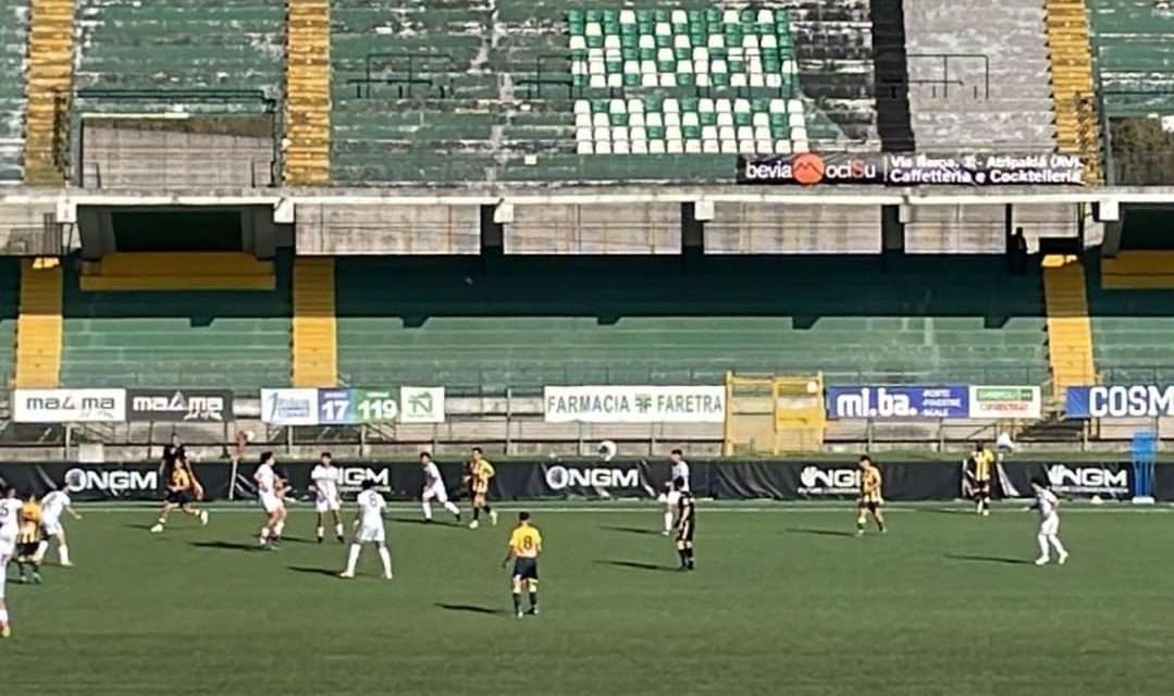 Avellino-Turris (Doppio Derby e Distinte): U1n5/U17