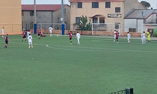 CROTONE-TARANTO (Foto-Under 17) – Calabresi in gol 3 volte!