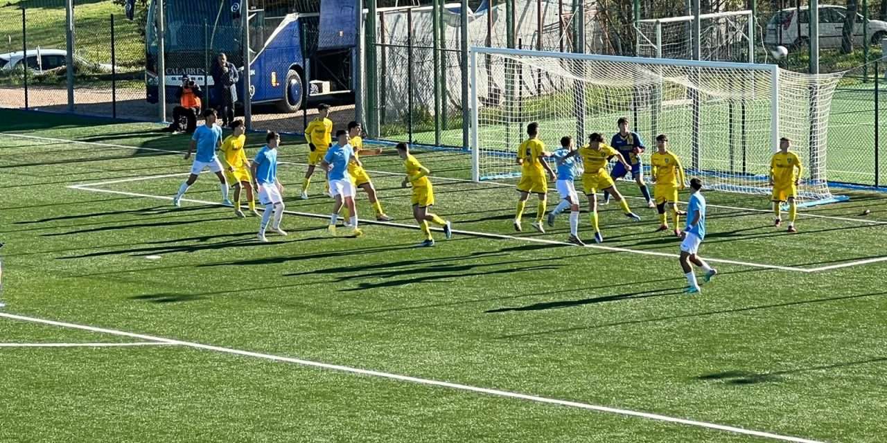 FROSINONE-LAZIO (U16) – Bellissima gara! Da 0-2 a 2-2, poi Giacomone dice di NO!