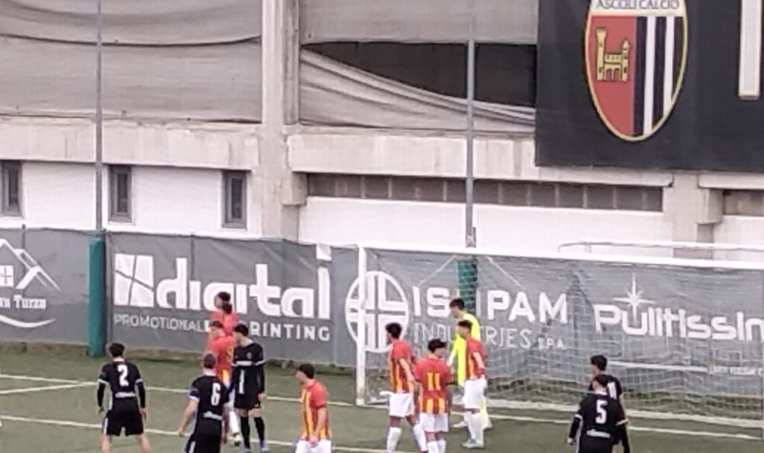 ASCOLI (U17-15) – 10 reti al Pineto, “momento d’oro” per i bianconeri
