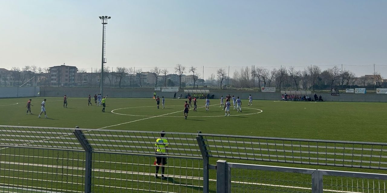 CASERTANA-PESCARA (U15/17) Per i falchetti una domenica da…dimenticare!