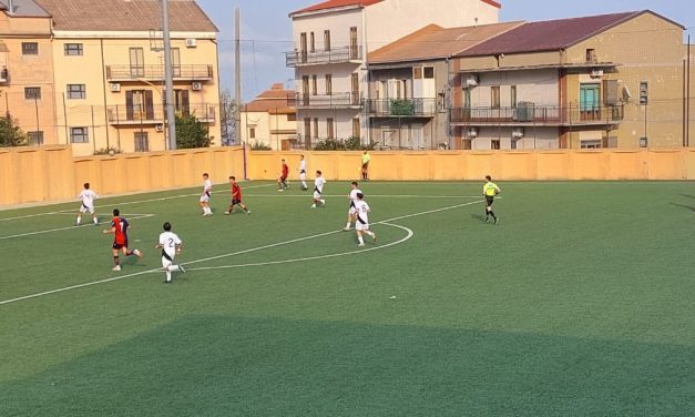 CROTONE-GIUGLIANO – Tutto sul match Under 15 (anticipo)