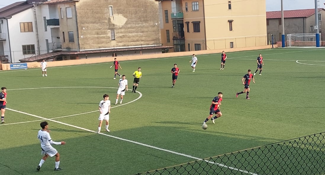 CROTONE-GIUGLIANO (U17) – Tigrotti al comando del Gir. D