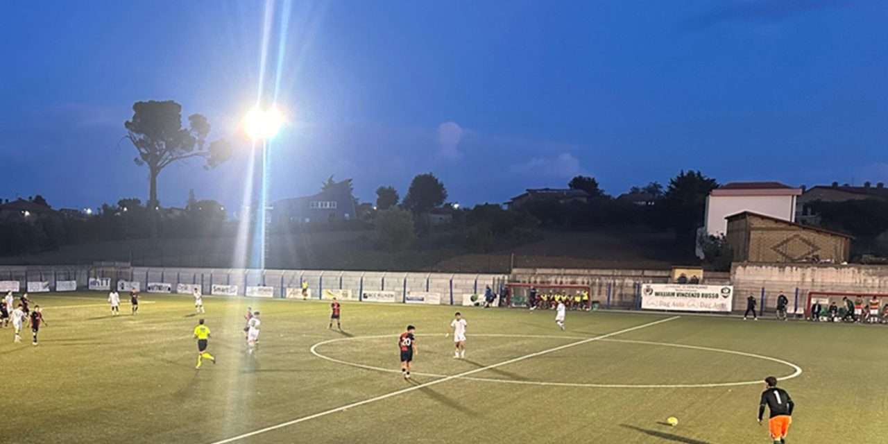 Avellino-Crotone: segno X (3-3), ecco la DISTINTA (U17)