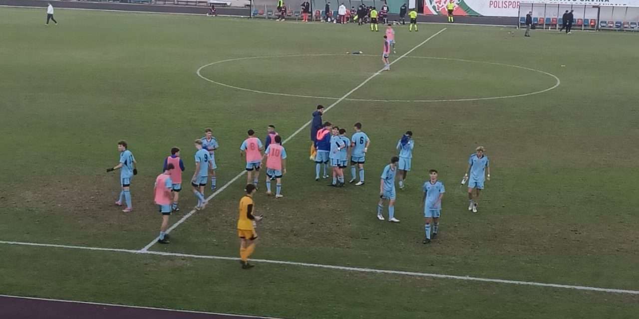 PISA – Due ragazzi del 2006 salutano i colori nerazzurri