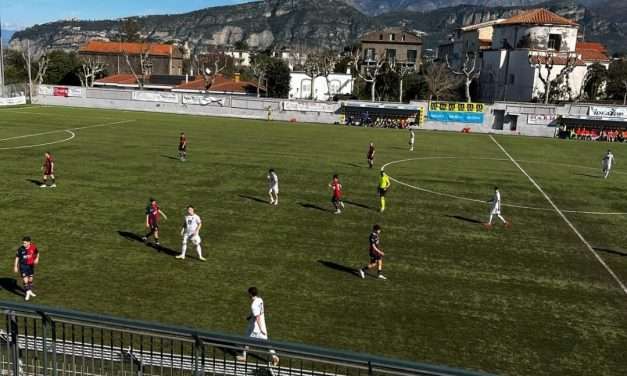 SORRENTO-CROTONE (U15-17) – Festeggiano solo i Costieri