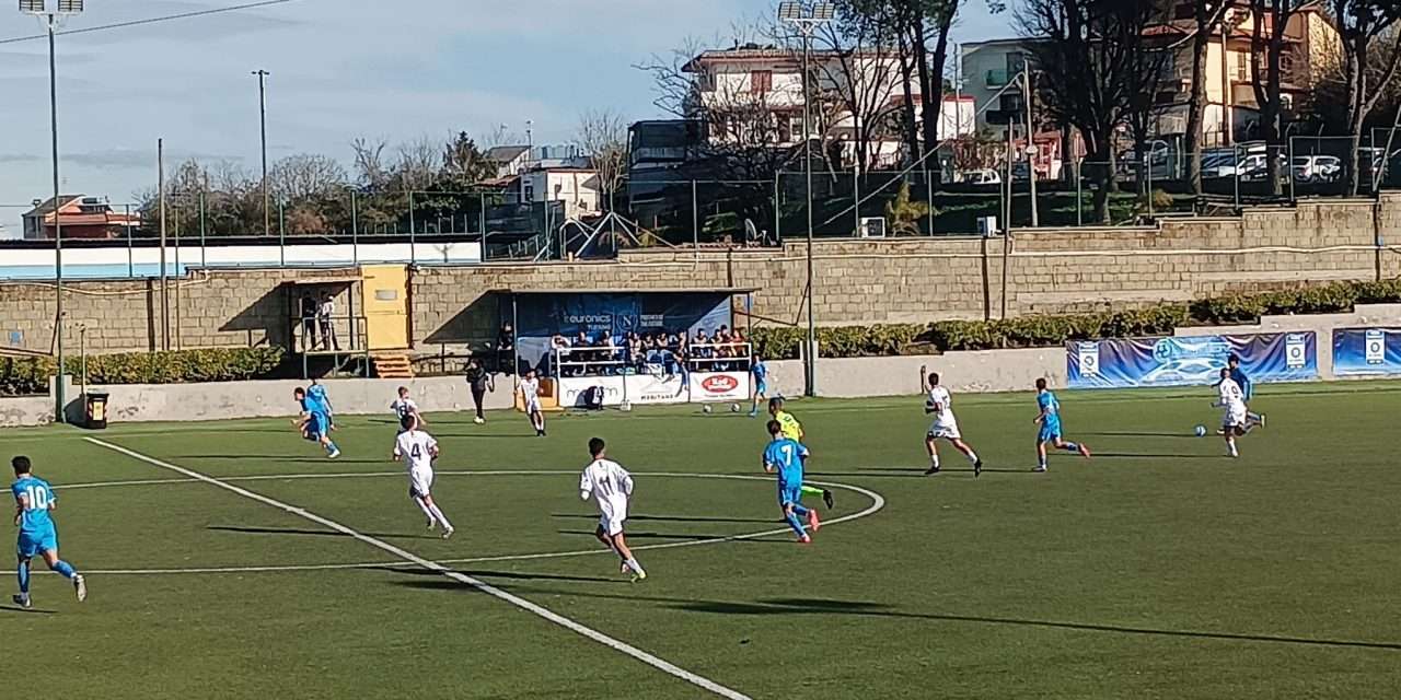 JUVE STABIA-NAPOLI (U15-16): un derby a testa al “Menti”