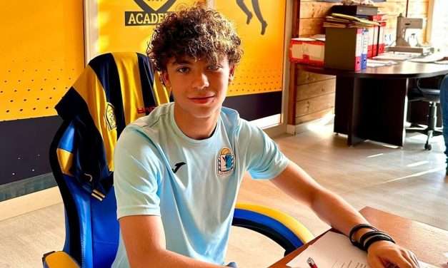 “ASD VINCENZO RICCIO” – Auriemma alla Juve Stabia
