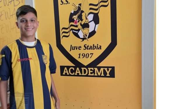 REAL CASAREA – Baiano resta gialloblù, ma firma per un altro club