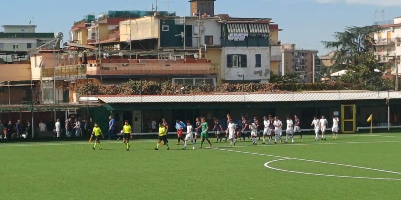 GIUGLIANO-PICERNO (U15-17) – Per i lucani 3 gol e 6 pt.! Gran gol di TORO (VIDEO)