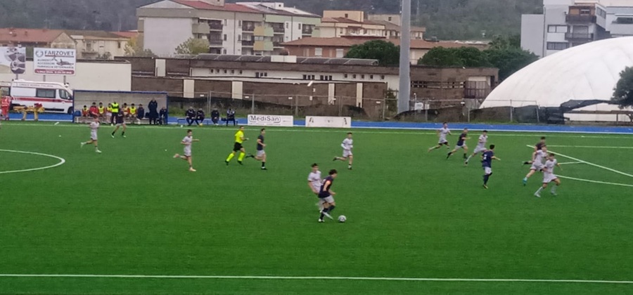 CROTONE-PICERNO (U17): nella ripresa MELILLO-GOL, poi rigore di BASILE!