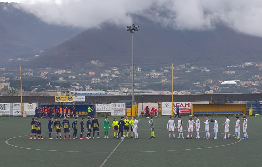 CAVESE-GIUGLIANO (U15-17): doppio derby, 4 gol in 170 min.