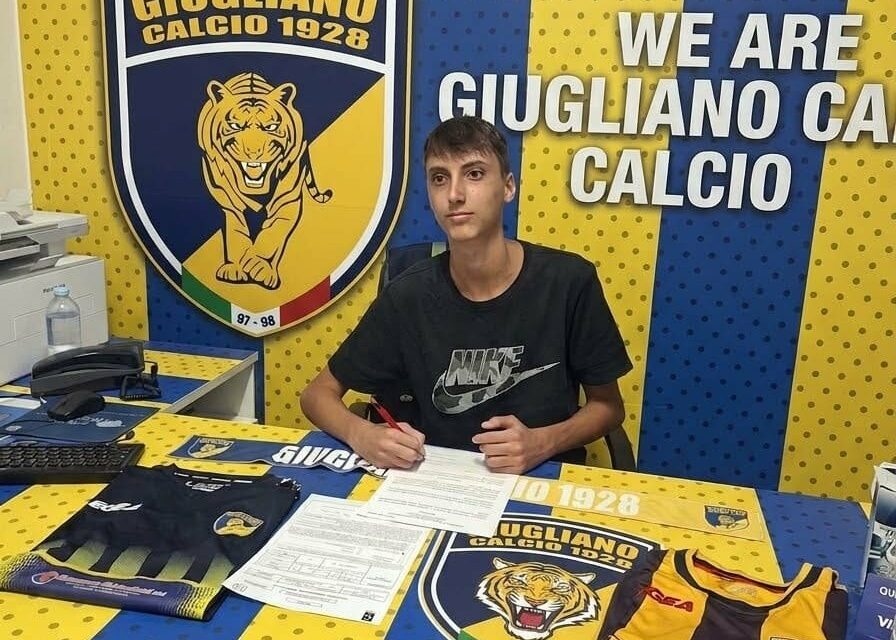 GIUGLIANO – L’Under 16 si rinforza! Ecco il 2011 Fierro